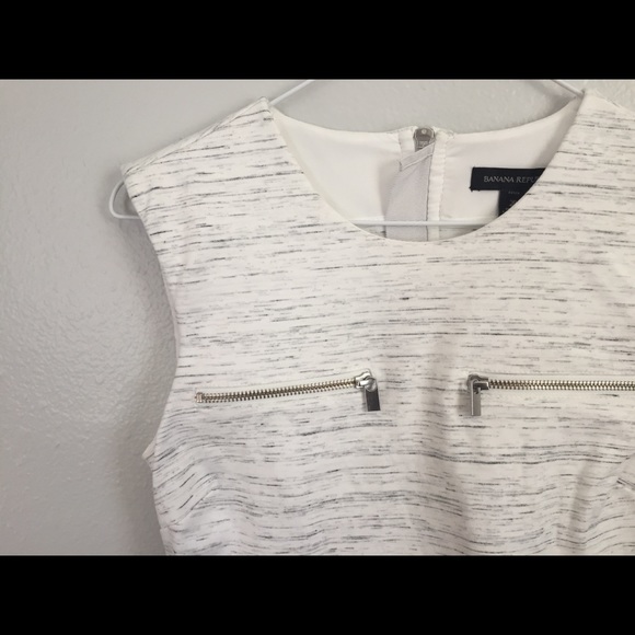 Banana Republic Dress Petite - Picture 5 of 6